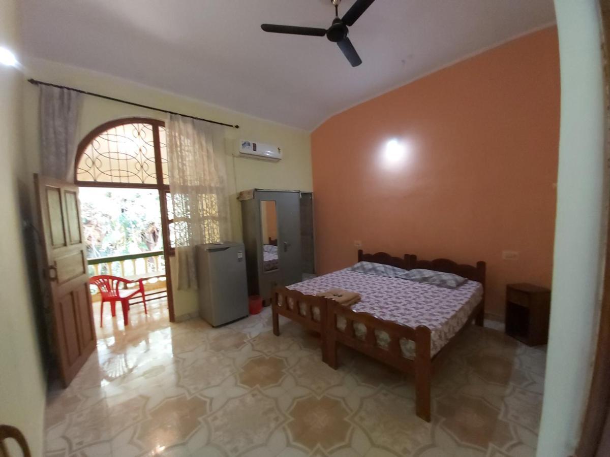 Joaquina'S Guest House Calangute Zewnętrze zdjęcie