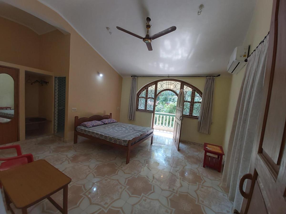 Joaquina'S Guest House Calangute Zewnętrze zdjęcie